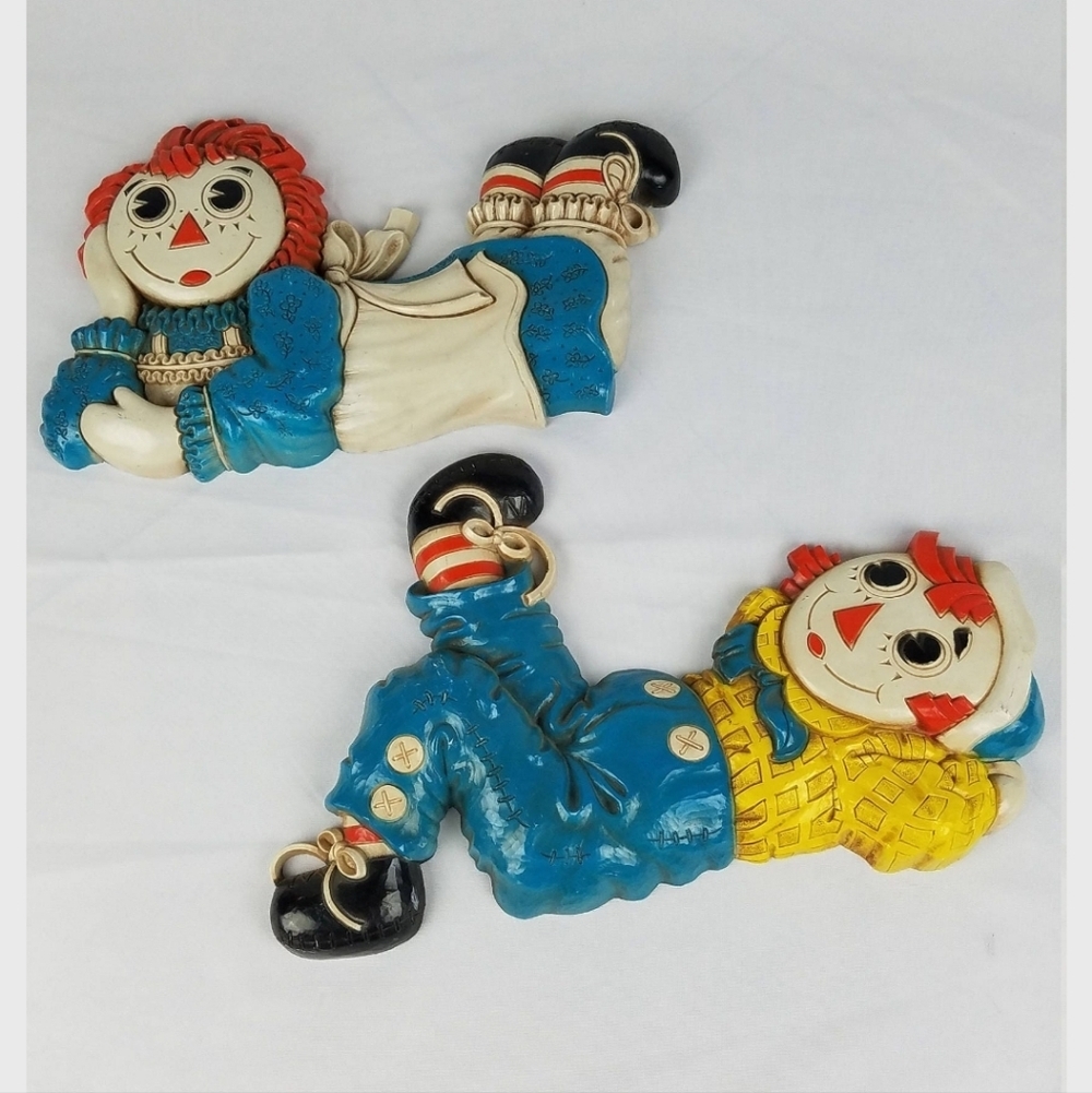 Vintage bobbs merrill raggedy‎ ann and raggedy andy wall decor plaques plastic
